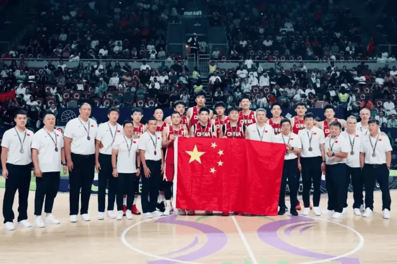 开云体育官网app-郭振明：这次男篮球员和教练把国家荣誉当成真正的事业&amp;amp;目标