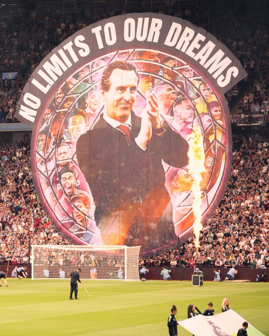 😎维拉赛前打出巨型TIFO致敬主帅埃梅里